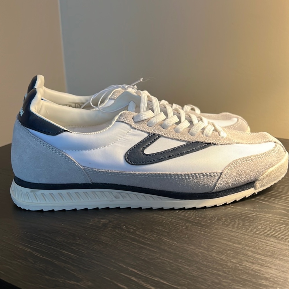 NWT Tretorn tennis shoes, white, navy, grey size 8